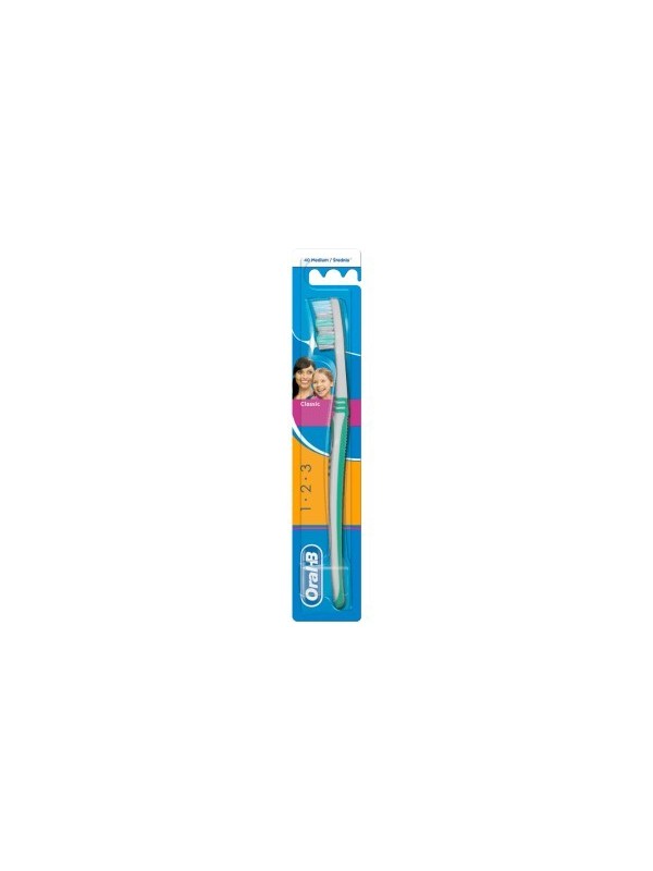 Oral- B Medium tandenborstel