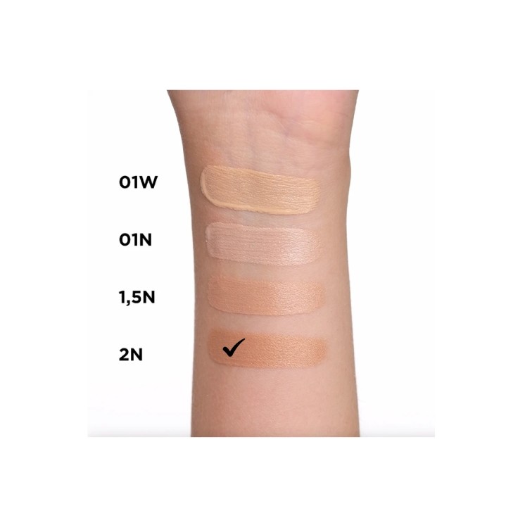 Багатофункціональна основа під макіяж Eveline Celebrity Skin 4в1 Glow Booster Face Base /02/ 30 мл
